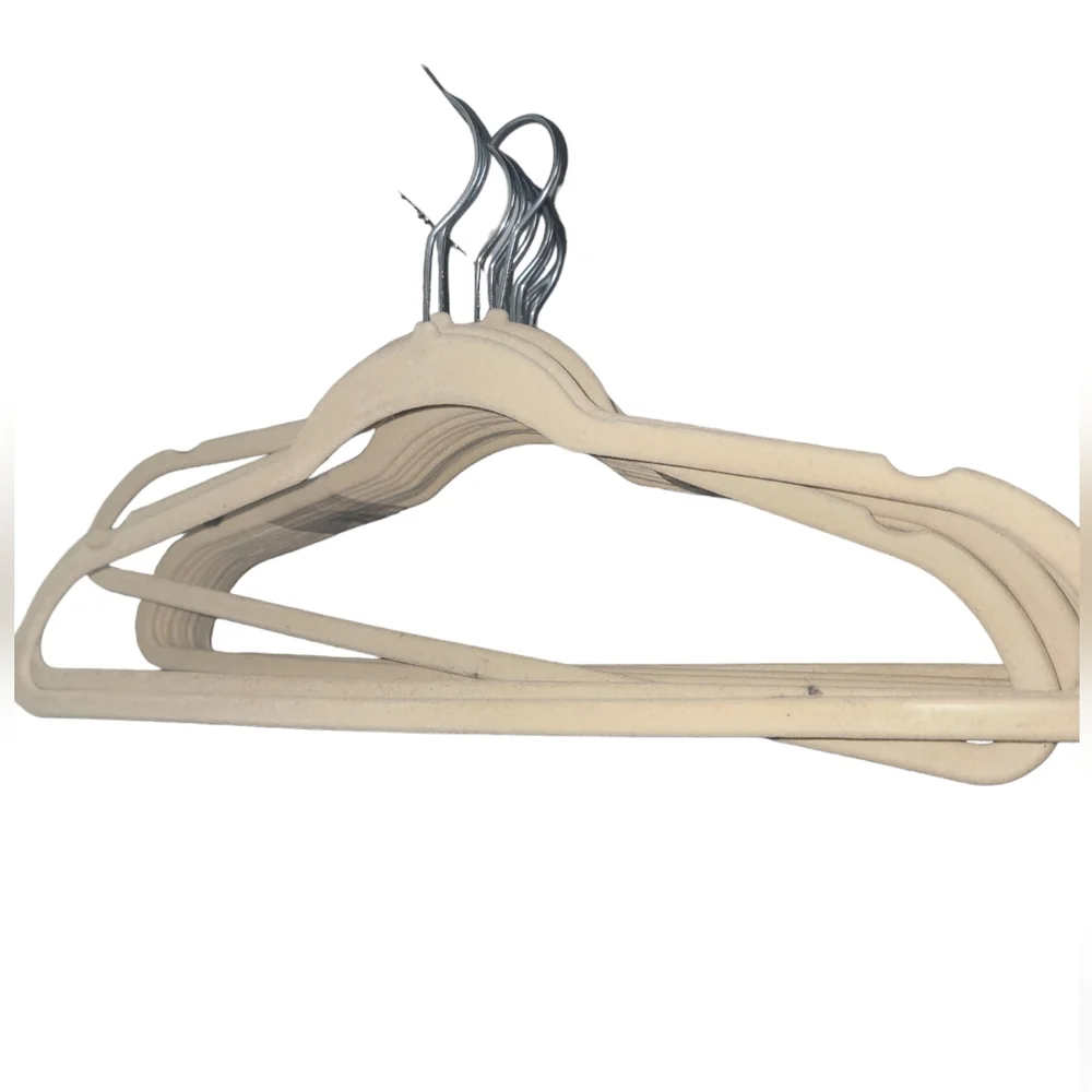 Bundle of 10 velvet coat hangers